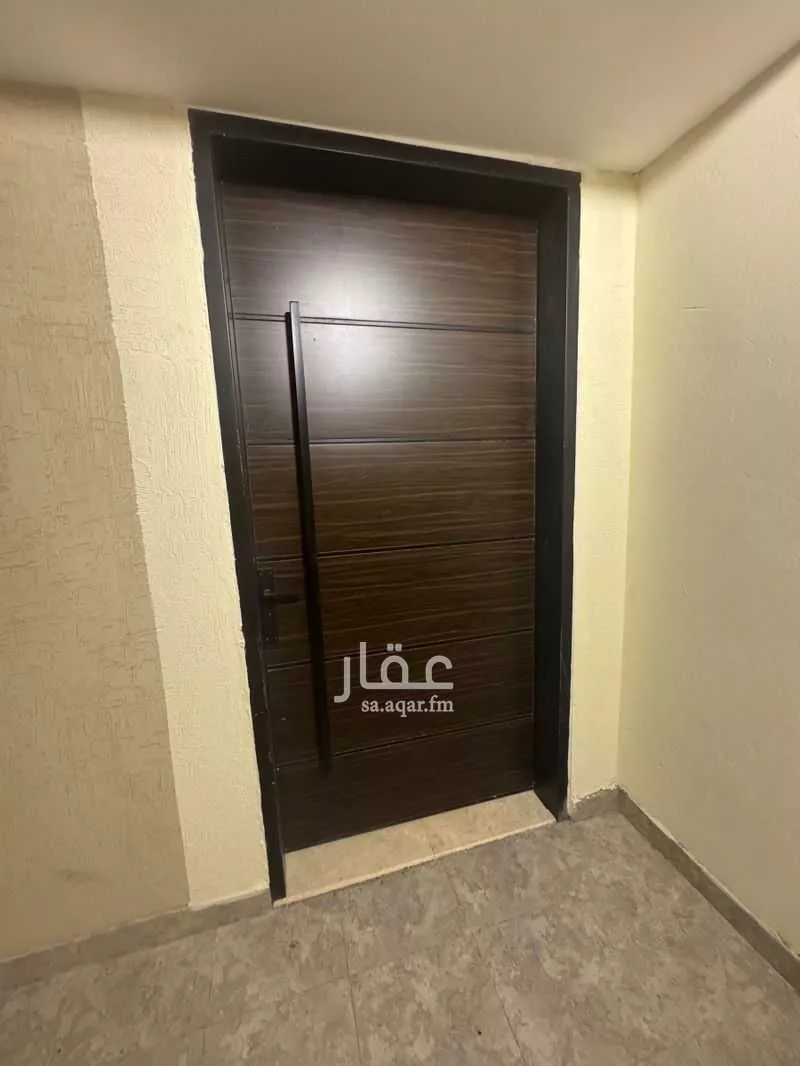 شقة للإيجار في شارع طالب بن محمد ، حي الملك فهد ، المدينة المنورة ، منطقة المدينة المنورة 1 صورة