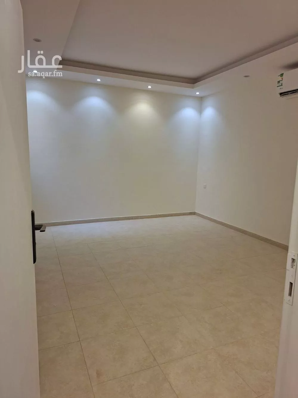 شقة للإيجار في شارع الأمير عبدالله بن سعود بن عبدالله صنيت, حي الصحافة, مدينة الرياض, منطقة الرياض 1 صورة