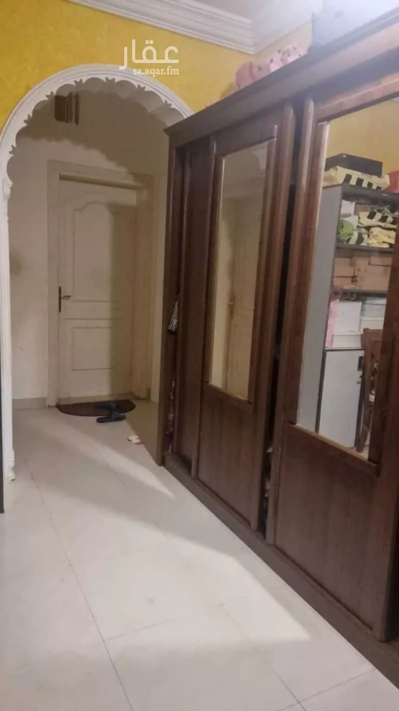 فيلا للبيع في شارع ثابت بن عتيك, حي المحمدية, مدينة جدة, منطقة مكة المكرمة 1 صورة
