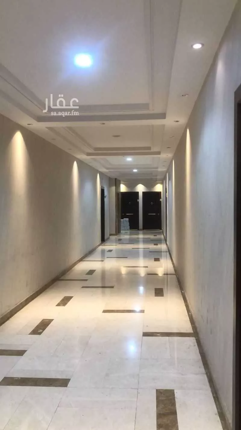 عمارة للإيجار في شارع ادريس السنوسي, حي المنار, مدينة الرياض, منطقة الرياض 1 صورة