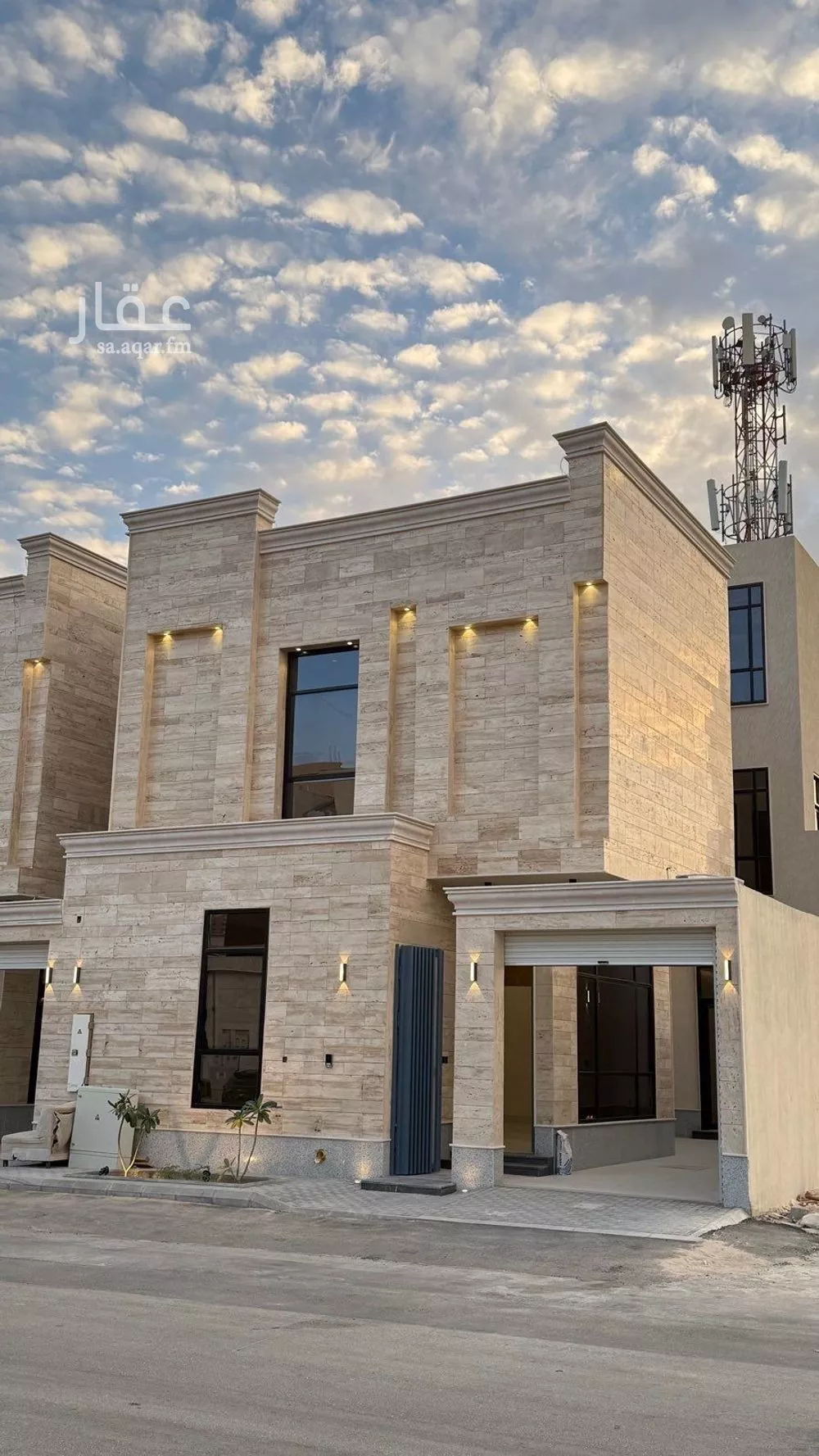 فيلا للبيع في شارع عبداللطيف بن المبارك, حي المهدية, مدينة الرياض, منطقة الرياض 1 صورة