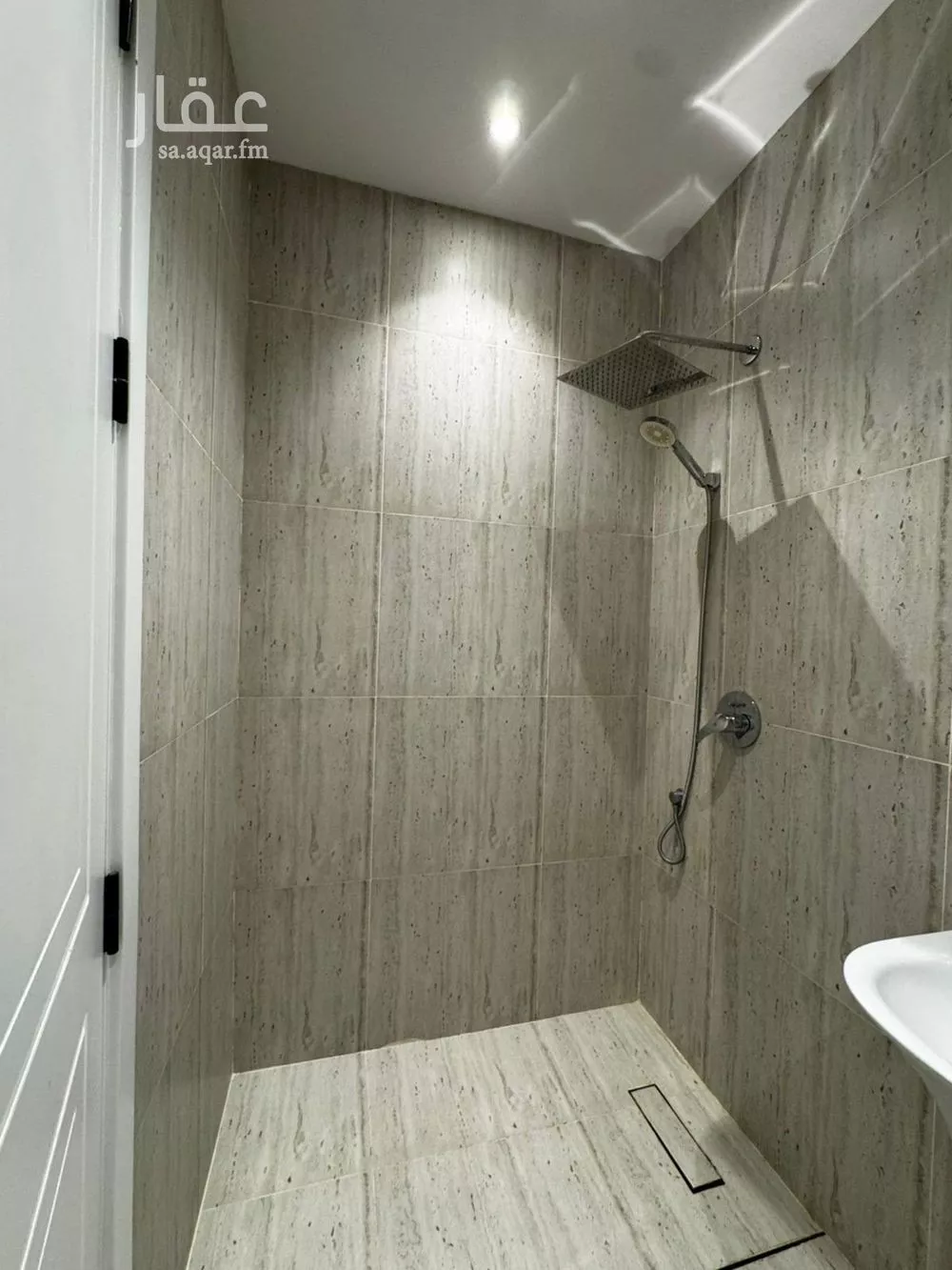 شقة للإيجار في شارع زيد بن عاصم بن عمرو بن عوف, حي النرجس, مدينة الرياض, منطقة الرياض 1 صورة