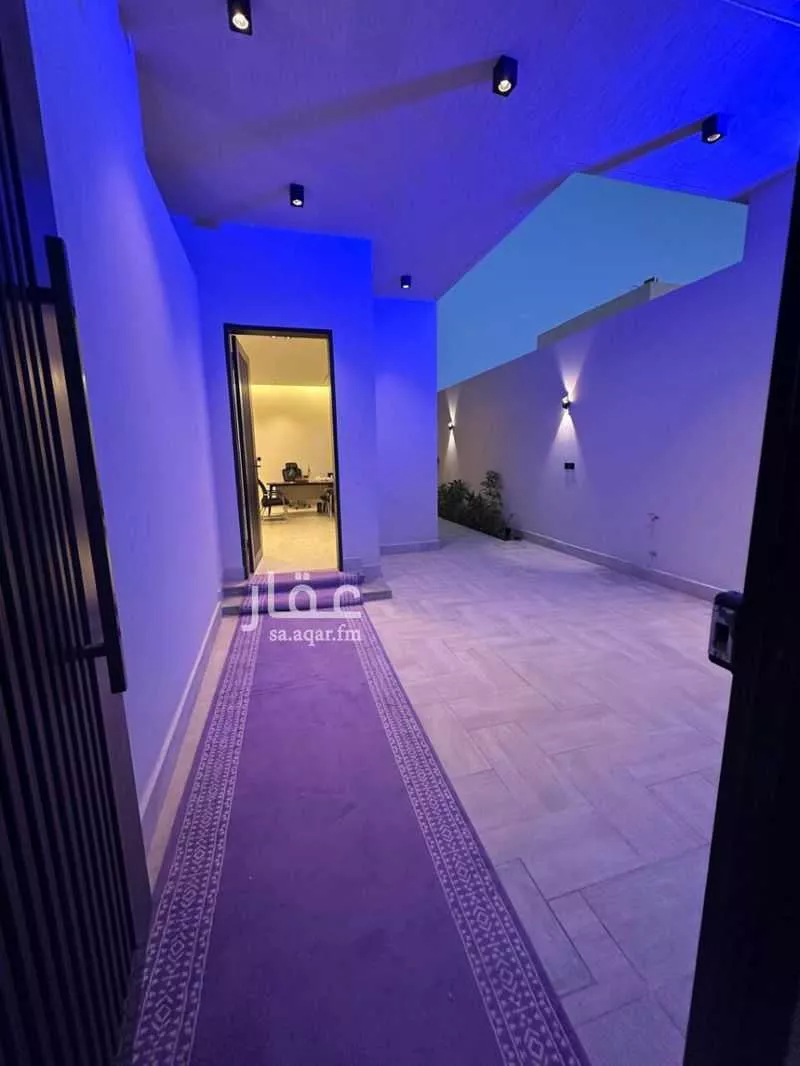 دور للبيع في شارع ذاكر بن الخفاف, حي العارض, مدينة الرياض, منطقة الرياض 1 صورة