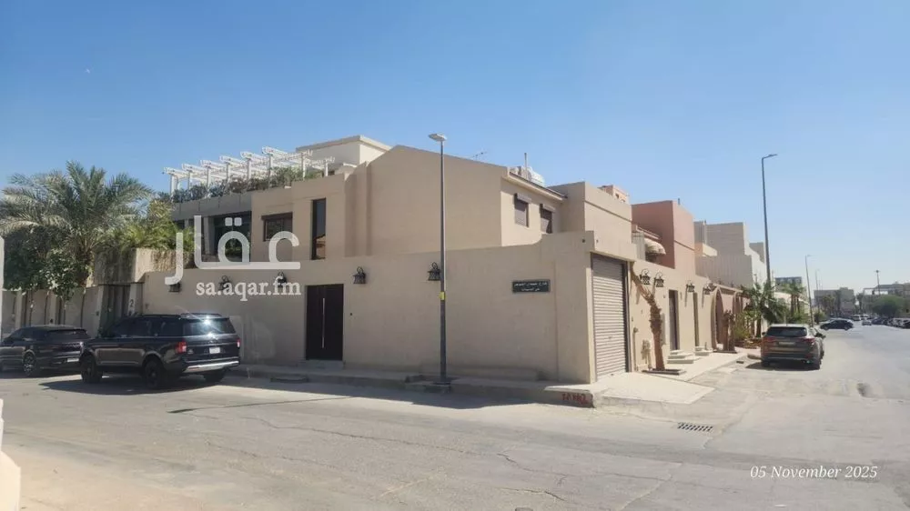 فيلا للبيع في شارع جعفر بن أبي طالب, حي السليمانية, مدينة الرياض, منطقة الرياض 1 صورة