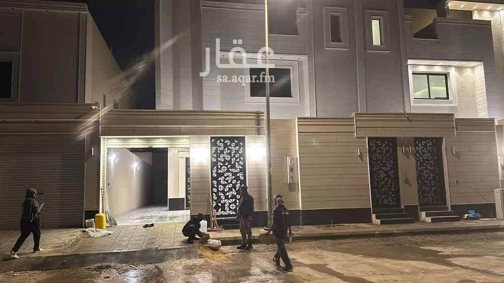 فيلا للإيجار في شارع ابن سيده اللغوي, حي عكاظ, مدينة الرياض, منطقة الرياض 1 صورة