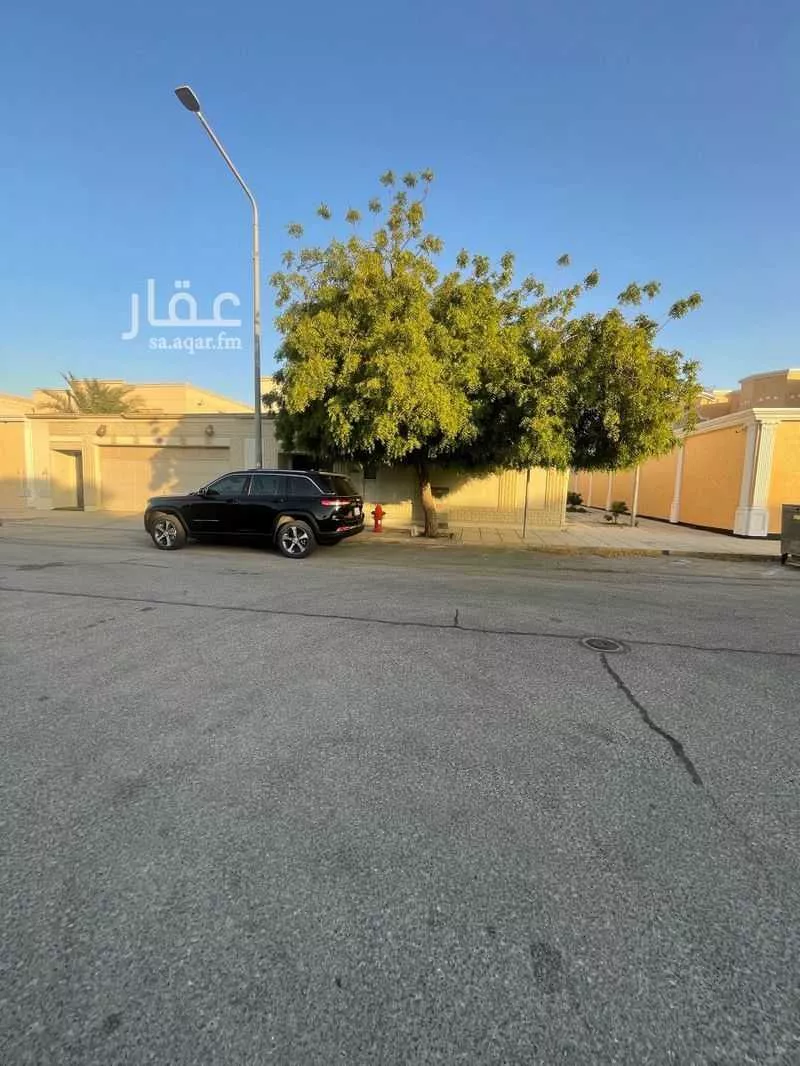 فيلا للبيع في شارع المبرز 4, مدينة مدينه الجبيل الصناعيه, المنطقة الشرقية 1 صورة