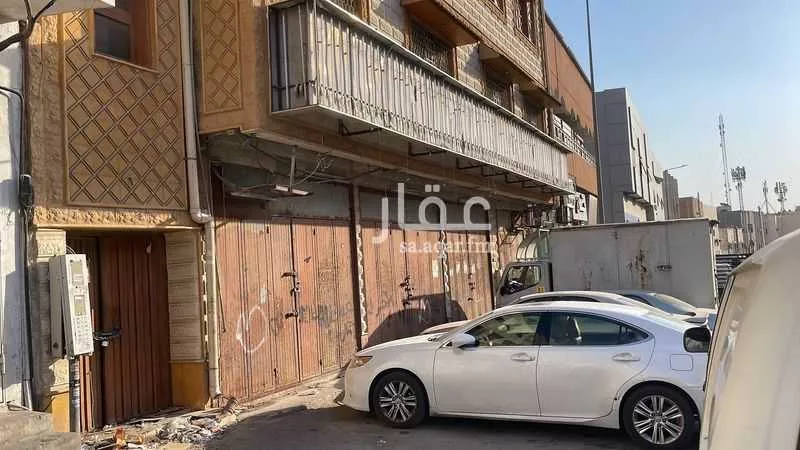 عمارة للإيجار في شارع ابي زكريا بن العوام, حي عتيقة, مدينة الرياض, منطقة الرياض 1 صورة