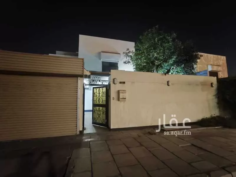 فيلا للبيع في شارع شارع السروات, حي مكه الجنوبيه, مدينة مدينه الجبيل الصناعيه, المنطقة الشرقية 1 صورة