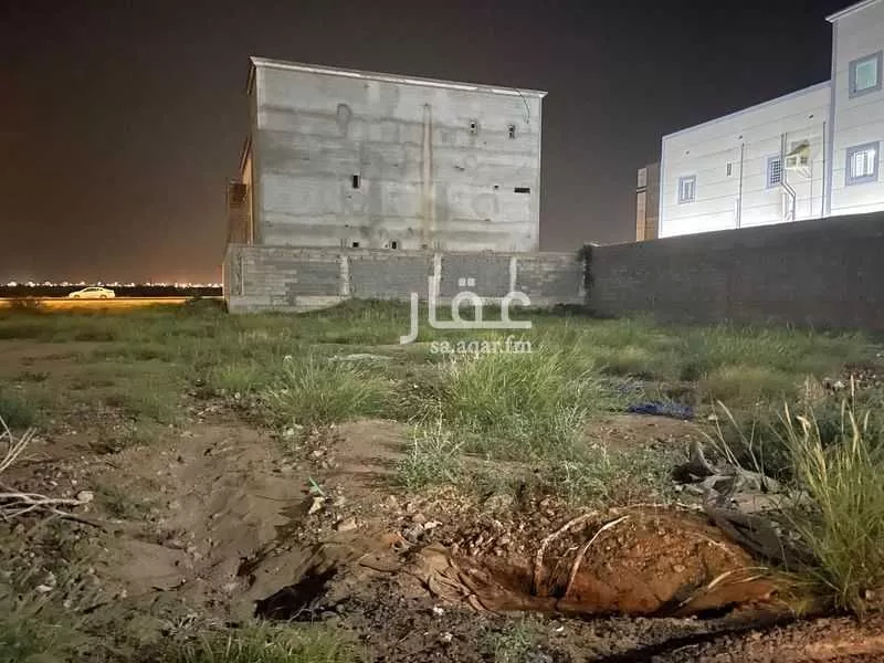 أرض للبيع في شارع مختارة2 9 ، احد المسارحة ، صامطة 1 صورة