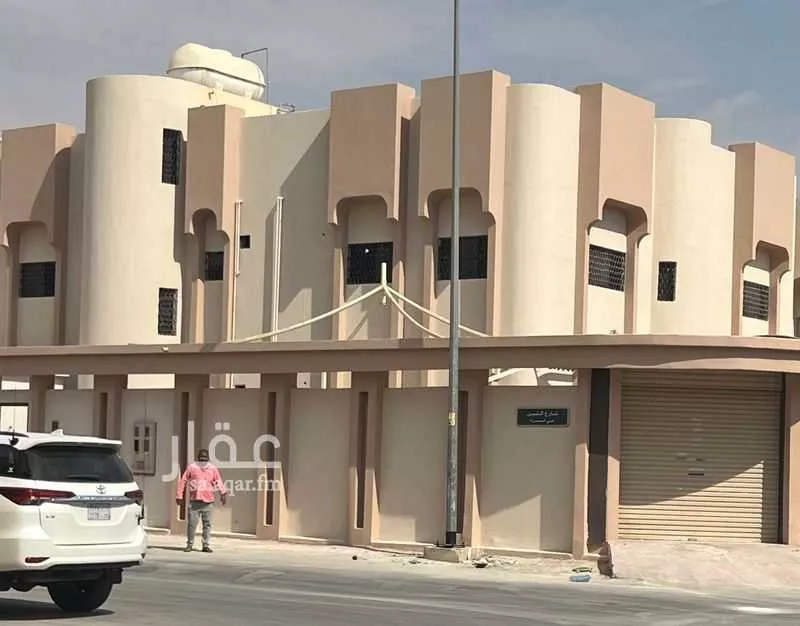 فيلا للبيع في شارع احمد بن خيرة, حي الحمراء, مدينة الرياض, منطقة الرياض 1 صورة