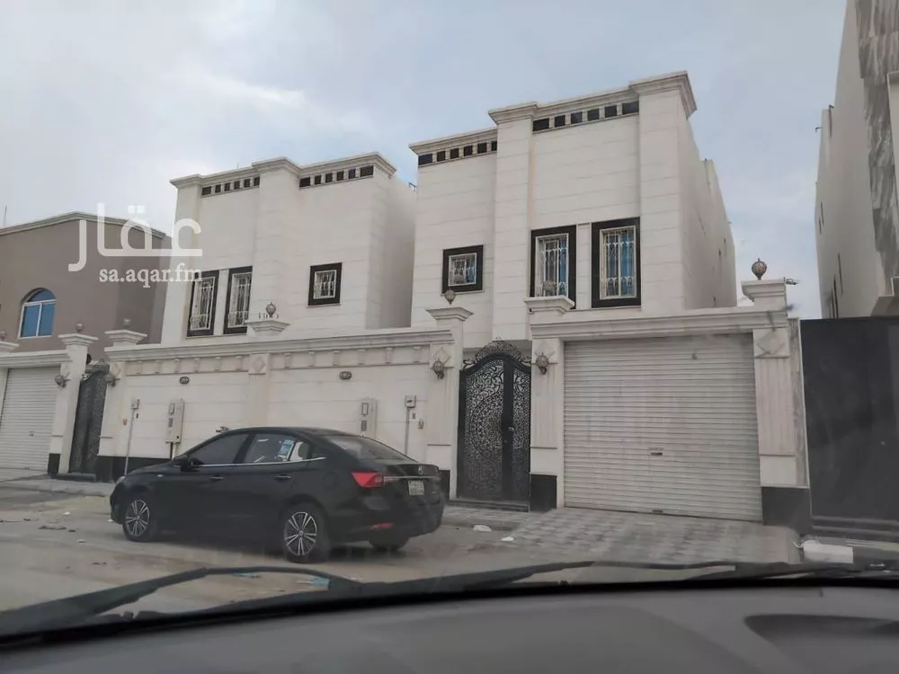 فيلا للبيع في شارع جازان, حي ضاحية الملك فهد, مدينة الدمام, المنطقة الشرقية 1 صورة