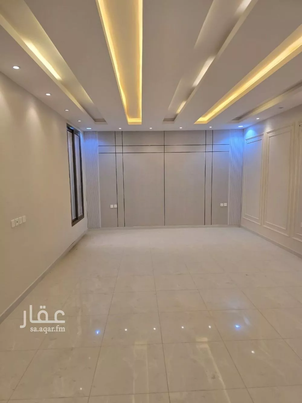 فيلا للبيع في شارع الزبرقان الشيباني, حي الروضة, مدينة جازان, منطقة جازان 1 صورة