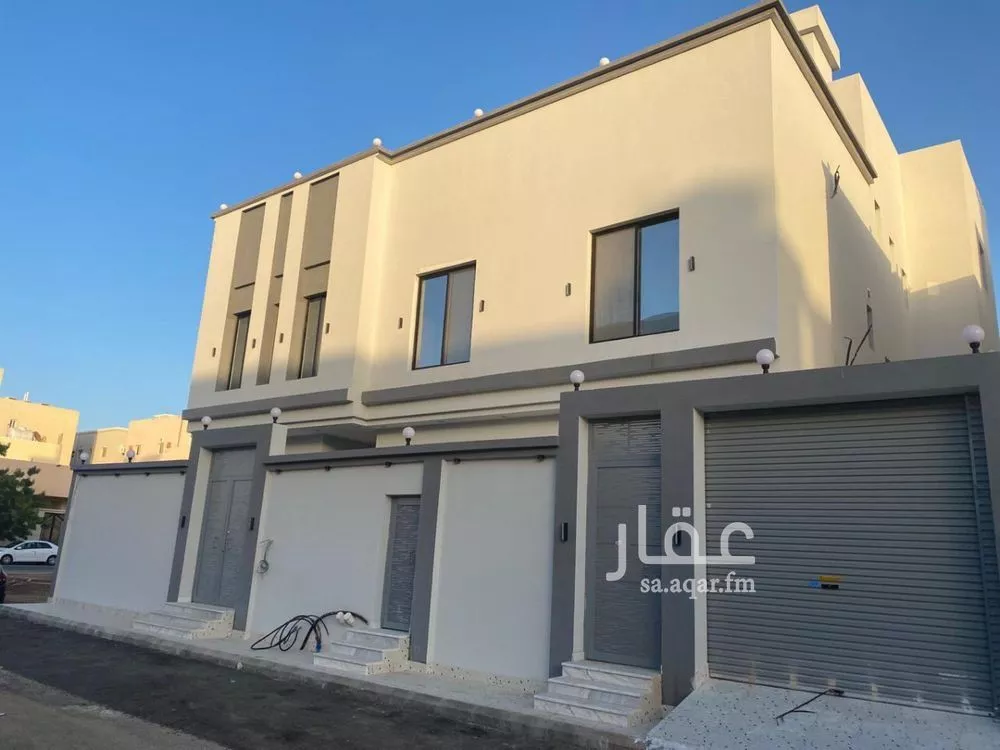 فيلا للبيع في شارع عمر ابن عبدالقادر مفتي, حي الفروسية, مدينة جدة, منطقة مكة المكرمة 1 صورة
