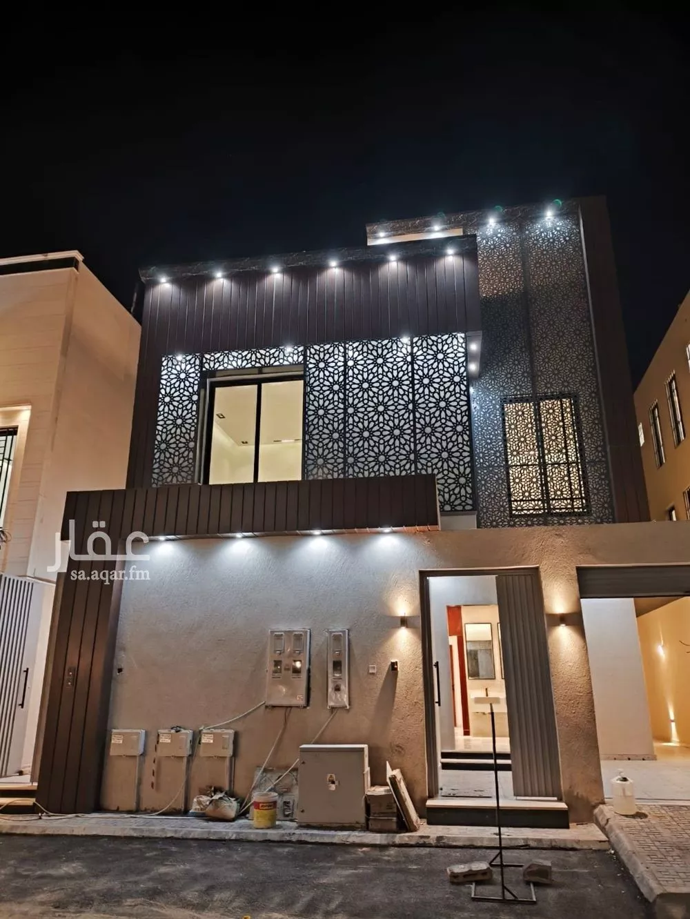 دور للبيع في شارع رقم 49, حي الندوة, مدينة الرياض, منطقة الرياض 1 صورة
