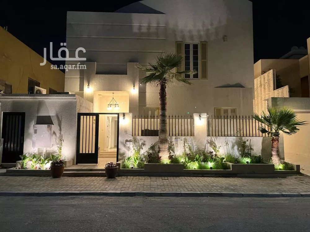 فيلا للبيع في شارع طاهر الازجي, حي الراكة الجنوبية, مدينة الخبر, المنطقة الشرقية 1 صورة