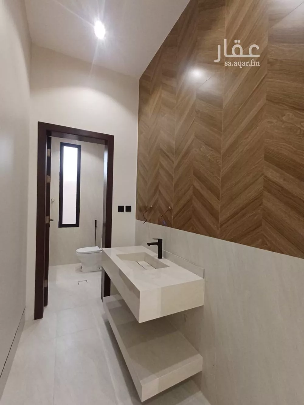 فيلا للبيع في شارع عقلة داني, حي الفروسية, مدينة جدة, منطقة مكة المكرمة 1 صورة