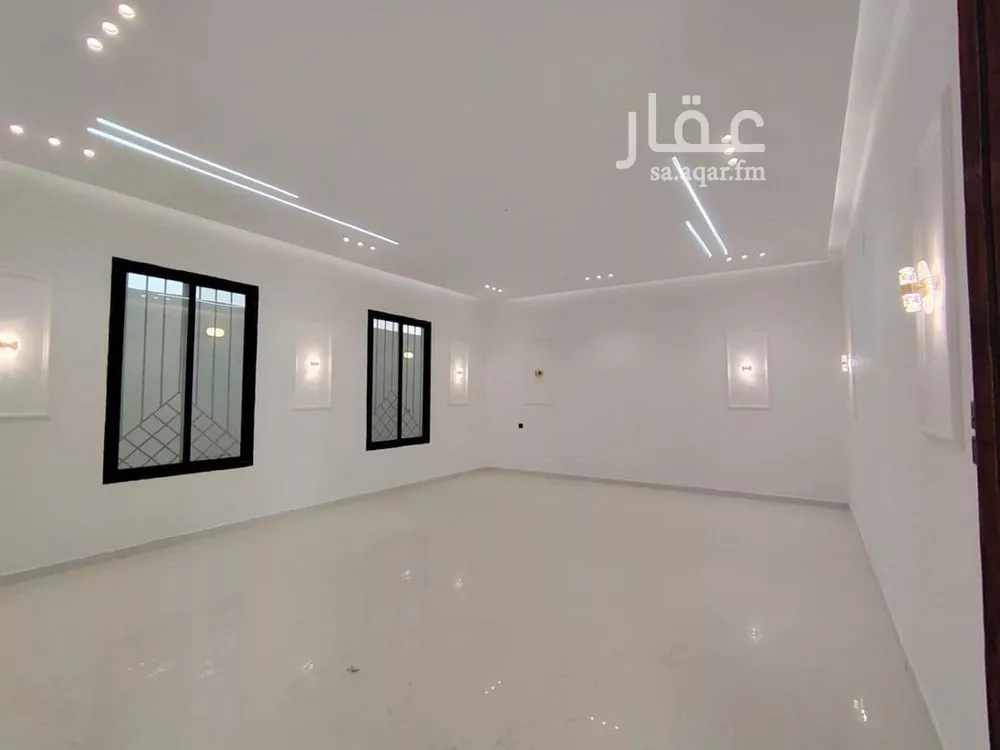 دور للبيع في شارع احمد بن محمد الذهبي, حي اليرموك, مدينة الخرج, منطقة الرياض 1 صورة