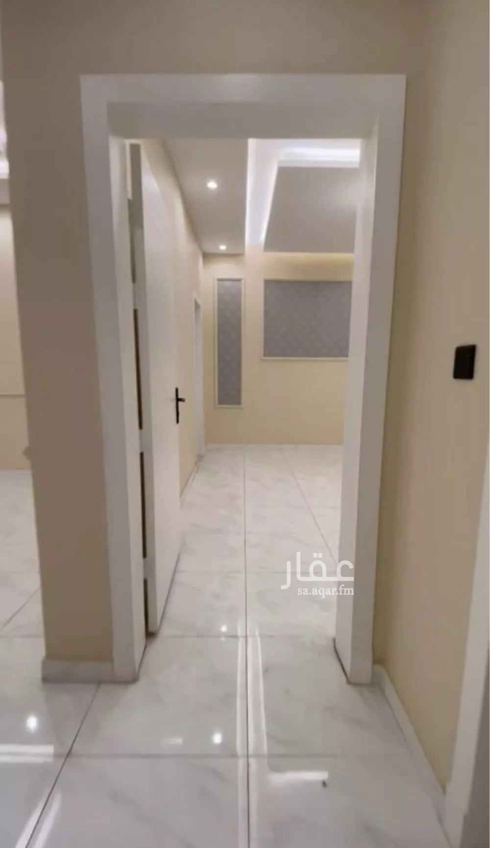 شقة للبيع في شارع عبد الله بن ورقاء بن جناده, حي مريخ, مدينة جدة, منطقة مكة المكرمة 1 صورة