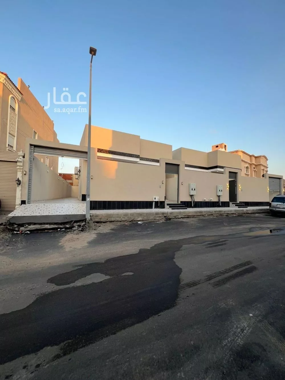 فيلا للبيع في شارع الصالحية 107, حي الصالحية, مدينة جدة, منطقة مكة المكرمة 1 صورة