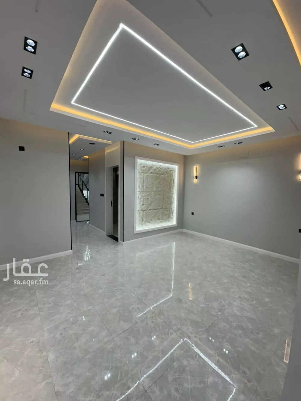 شقة للبيع في شارع طلال بن عبدالعزيز, حي اليرموك, مدينة خميس مشيط, منطقة عسير 1 صورة