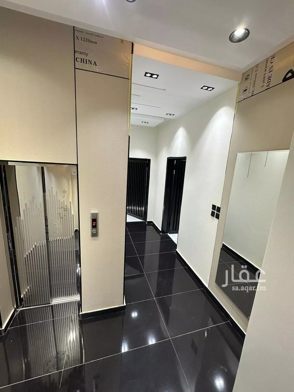 شقة للبيع في شارع عمر ابن سعيد الاموي, حي الشرف, مدينة خميس مشيط, منطقة عسير 1 صورة