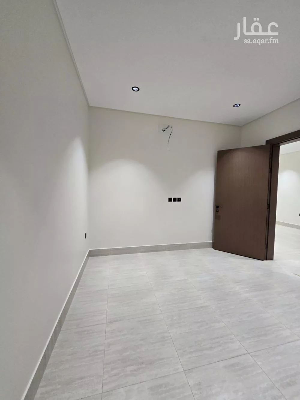 شقة للبيع في شارع العرجون, حي العقيق, مدينة أبها, منطقة عسير 1 صورة