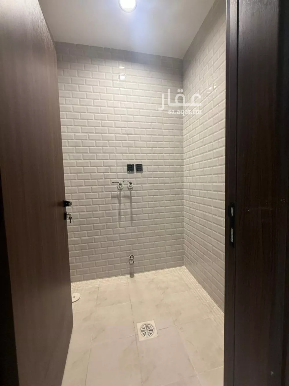 شقة للبيع في شارع ابراهيم بن حسين آل حسين, حي مريخ, مدينة جدة, منطقة مكة المكرمة 1 صورة