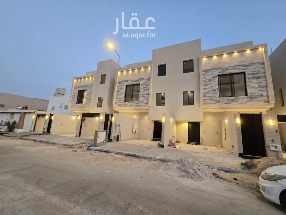 دور للبيع في شارع بحر العرب, حي الخليج, مدينة الرياض, منطقة الرياض 1 صورة