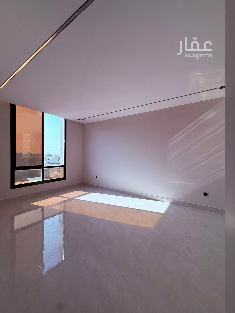 فيلا للبيع في شارع العيلاني, حي الهجلة الجديد, مدينة مكة المكرمة, منطقة مكة المكرمة 1 صورة