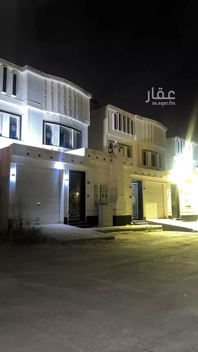 فيلا للبيع في شارع إسحاق الشاسي, حي البيان, مدينة الرياض, منطقة الرياض 1 صورة
