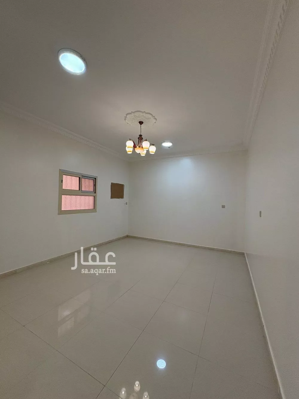 شقة للإيجار في شارع ابن يحيى الرعيني, حي مخطط الإتصالات, مدينة الاحساء, المنطقة الشرقية 1 صورة