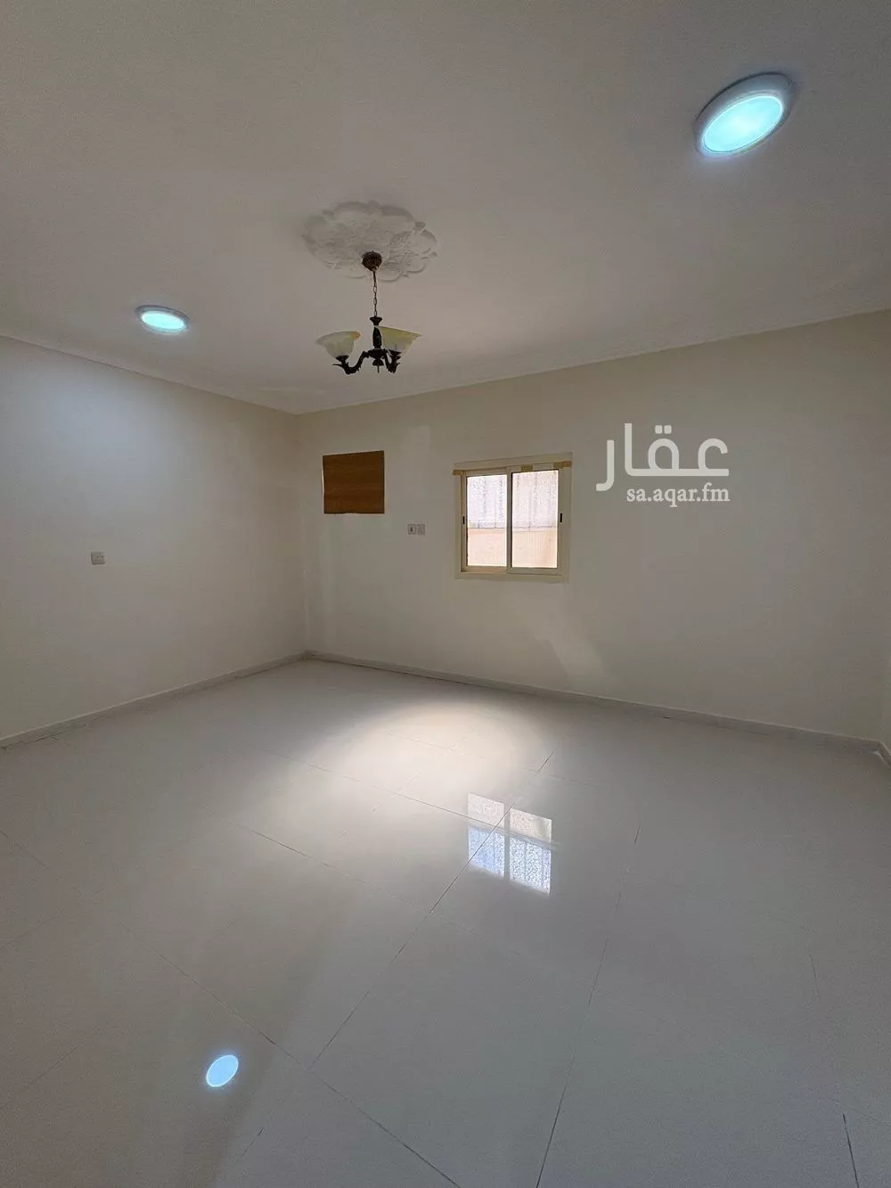 شقة للإيجار في شارع ابن يحيى الرعيني, حي مخطط الإتصالات, مدينة الاحساء, المنطقة الشرقية 1 صورة