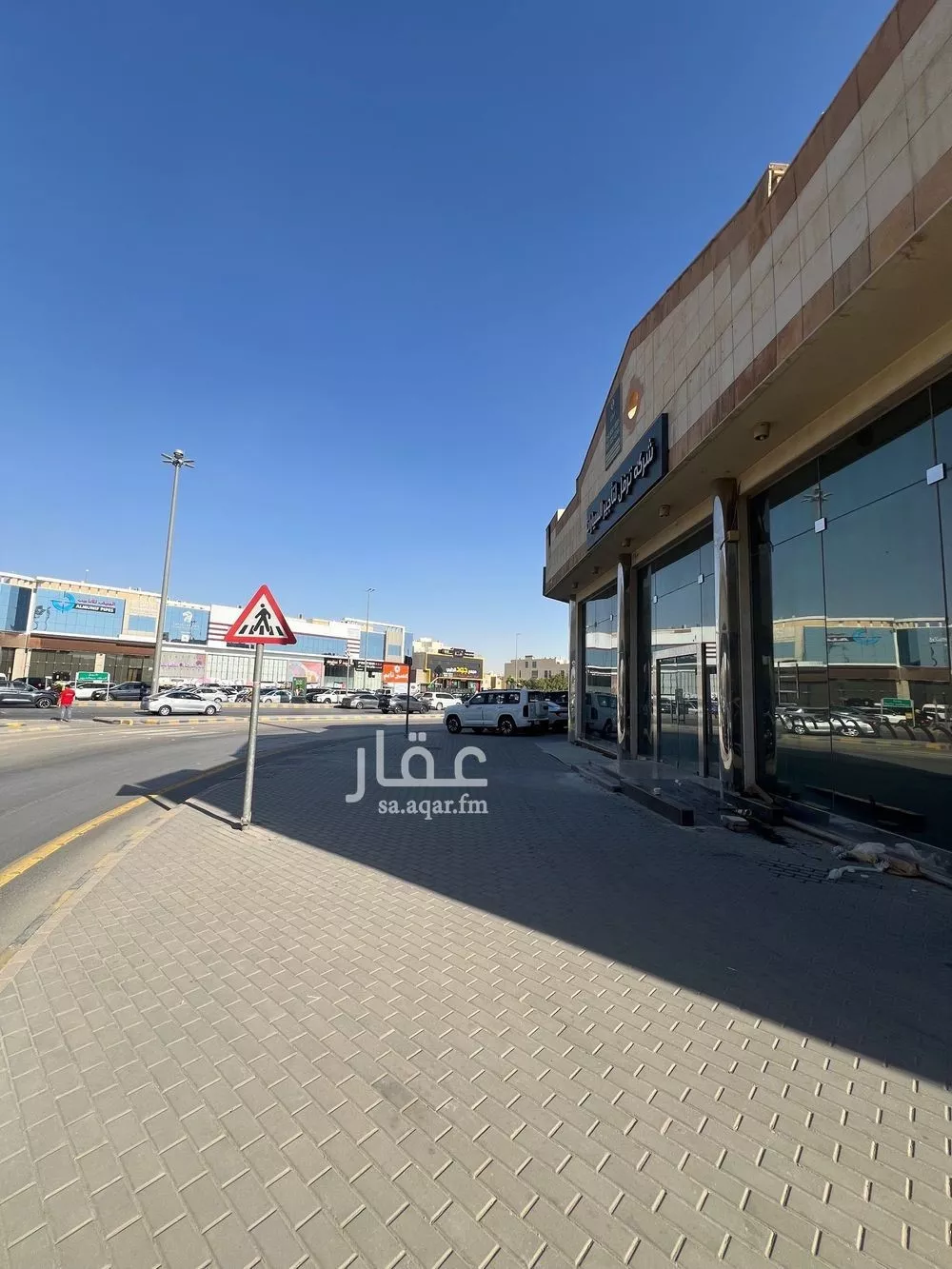 محل للإيجار في شارع الملك عبدالعزيز ابن عبدالرحمن سعود الفرعي, حي الصحافة, مدينة الرياض, منطقة الرياض 1 صورة