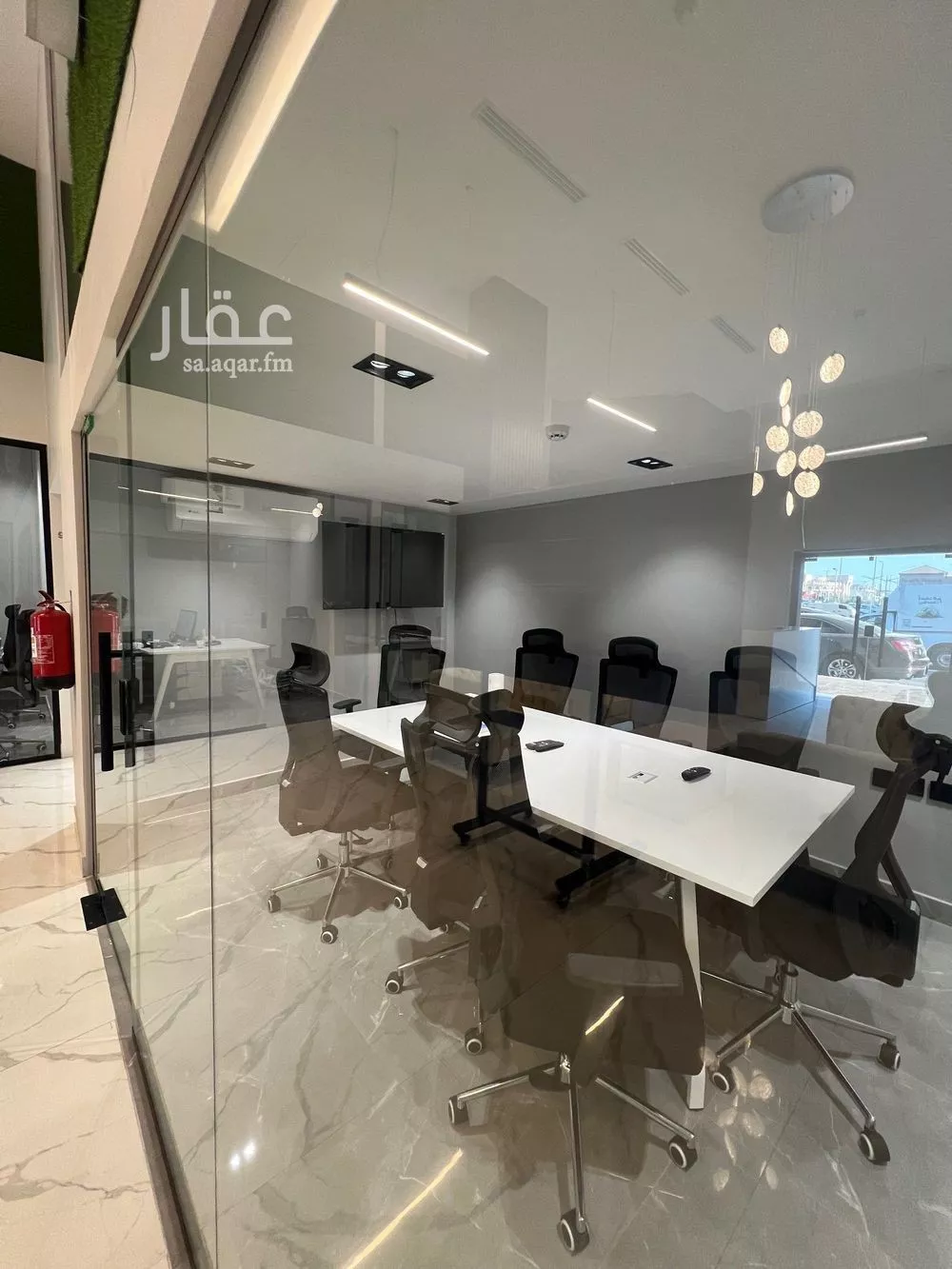 مكتب تجاري للإيجار في شارع الملك عبدالعزيز ابن عبدالرحمن سعود الفرعي, حي الصحافة, مدينة الرياض, منطقة الرياض 1 صورة