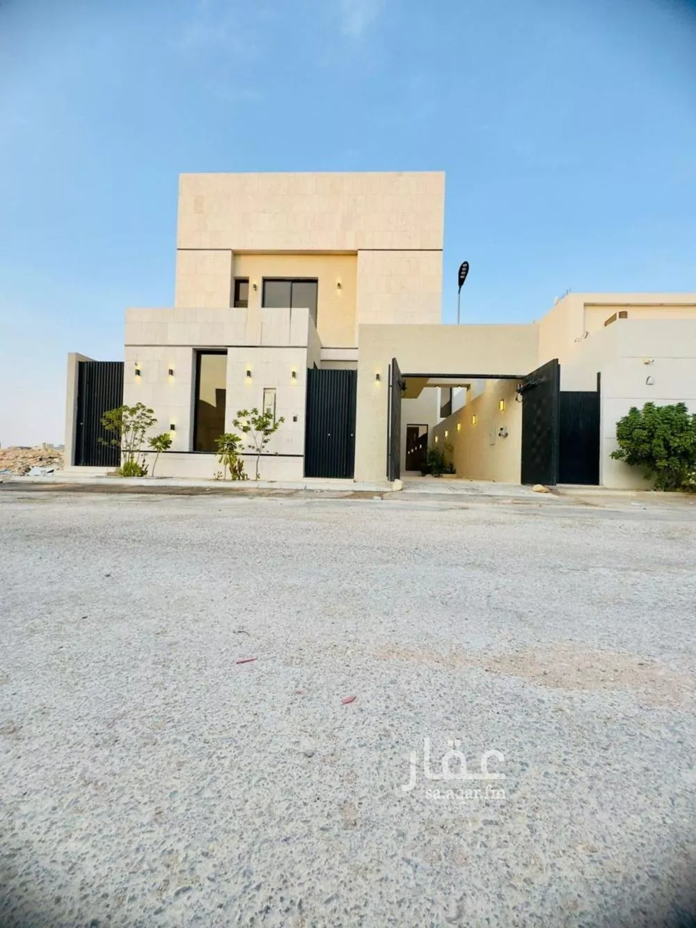 فيلا للبيع في شارع محمود بن الخوجه, حي المهدية, مدينة الرياض, منطقة الرياض 1 صورة