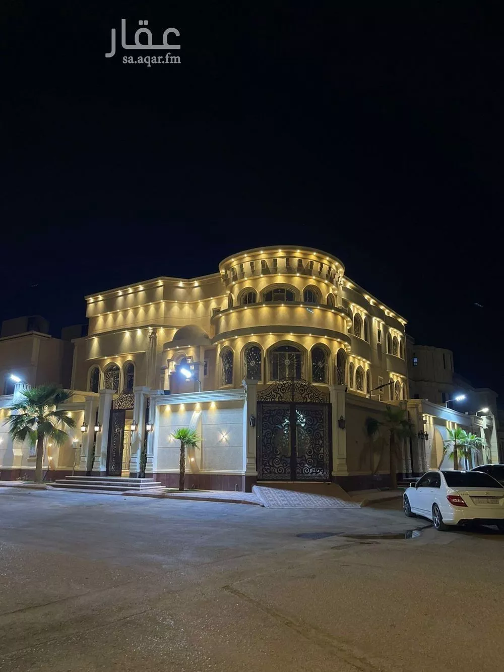 فيلا للبيع في شارع عبدالخالق بن منصور, حي الرمال, مدينة الرياض, منطقة الرياض 1 صورة