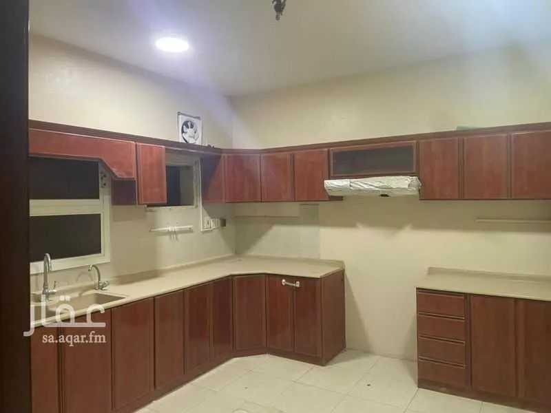 فيلا للإيجار في شارع سهل بن الربيع, حي الدانة الشمالية, مدينة الظهران, المنطقة الشرقية 1 صورة