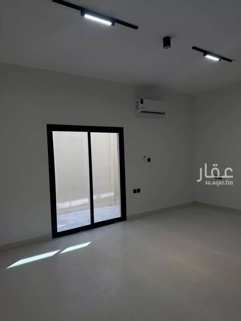 شقة للإيجار في شارع صلاح الدين الايوبي, حي الضباط, مدينة الرياض, منطقة الرياض 1 صورة