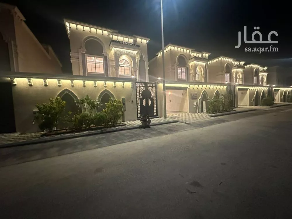 فيلا للبيع في شارع المنتور, حي الصواري, مدينة الخبر, المنطقة الشرقية 1 صورة