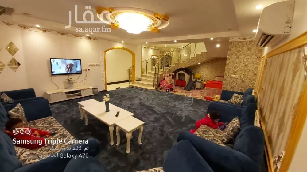 فيلا للبيع في شارع الأمن, حي أحد, مدينة الرياض, منطقة الرياض 1 صورة