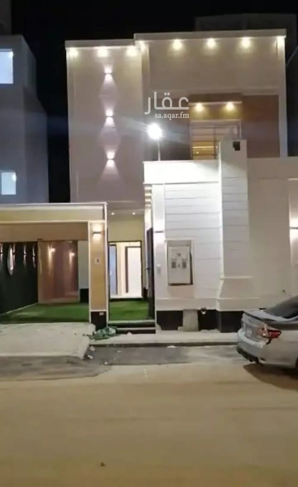 فيلا للبيع في شارع محمد المعافري, حي طويق, مدينة الرياض, منطقة الرياض 1 صورة