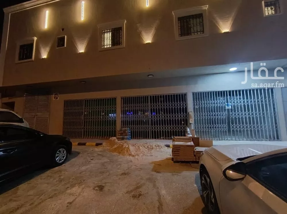 مكتب تجاري للإيجار في شارع قس بن ساعدة, حي الملك فيصل, مدينة الرياض, منطقة الرياض 1 صورة