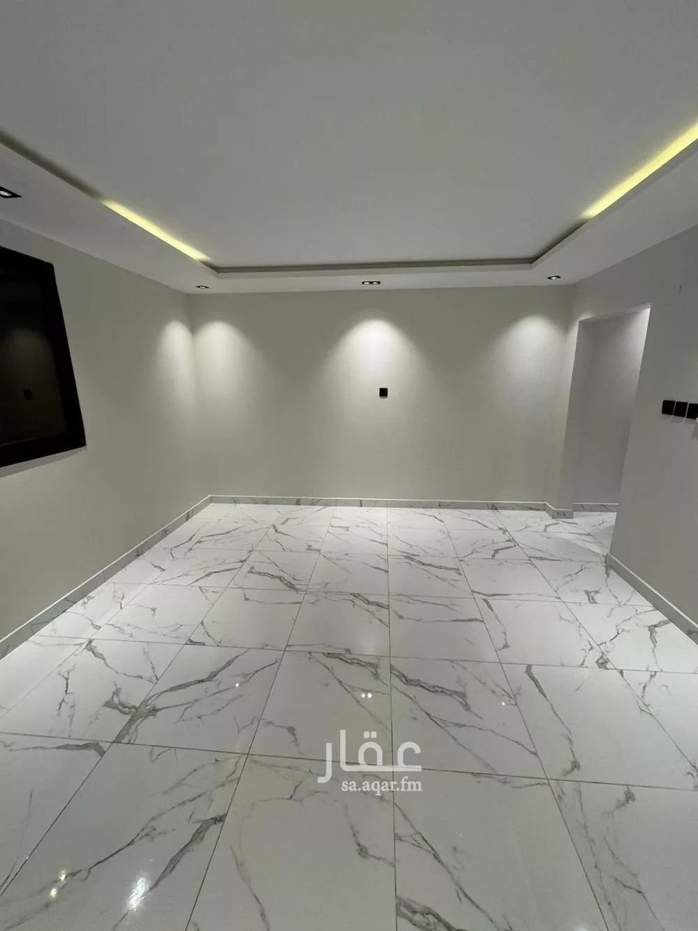 فيلا للإيجار في شارع خليج السويس, حي الملقا, مدينة الرياض, منطقة الرياض 1 صورة