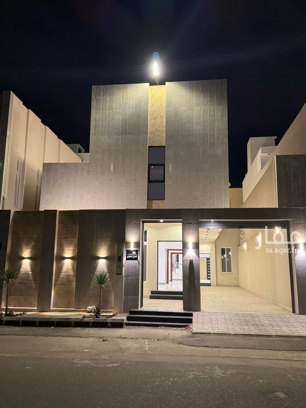 فيلا للبيع في شارع الإسكان 31, حي الإسكان, مدينة خميس مشيط, منطقة عسير 1 صورة