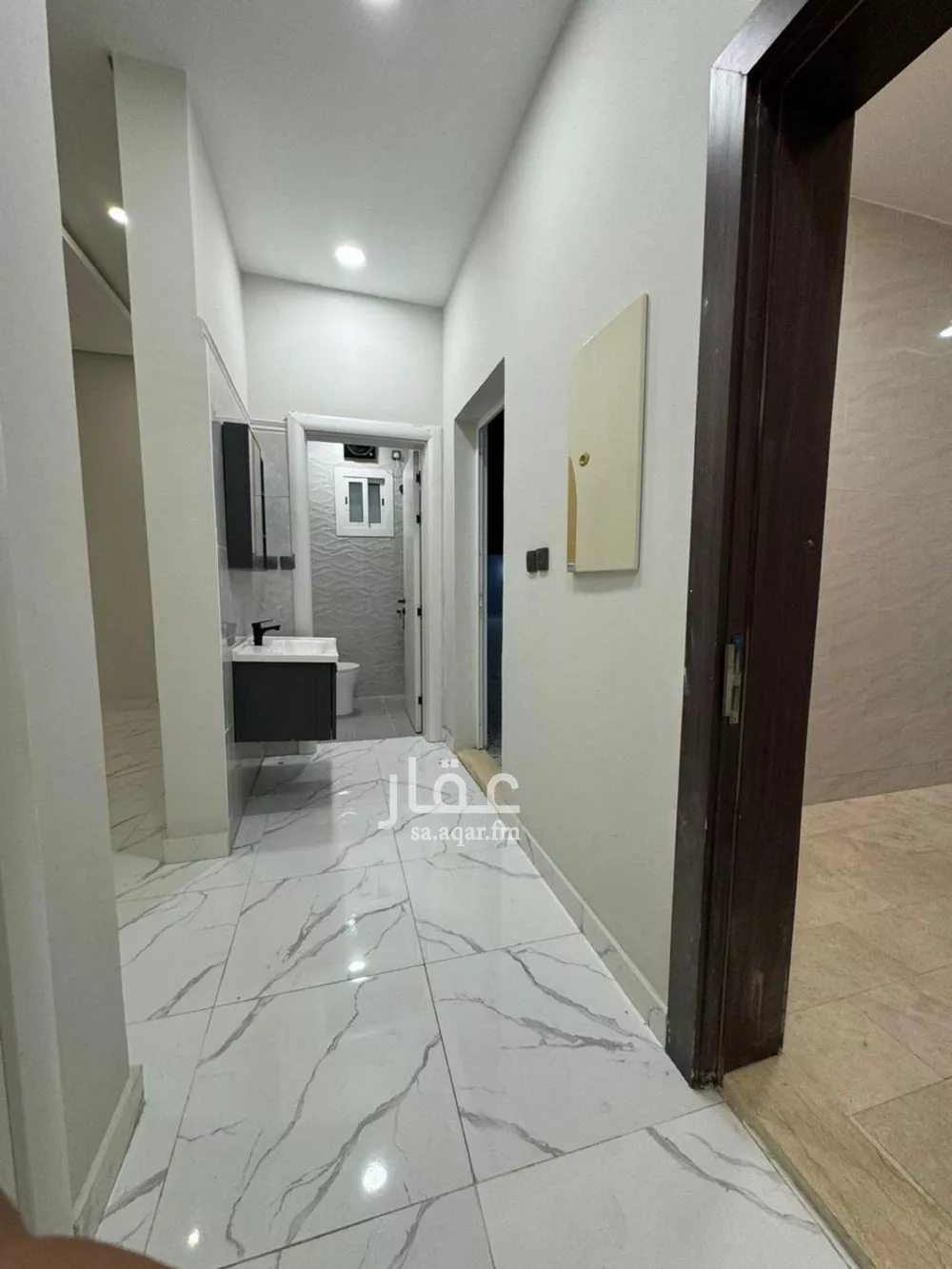 شقة للبيع في شارع إسحاق بن مسره, حي الريان, مدينة جدة, منطقة مكة المكرمة 1 صورة