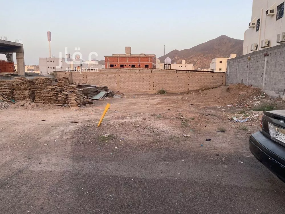 أرض للبيع في شارع زينب بنت سويد, حي السلام, مدينة المدينة المنورة, منطقة المدينة المنورة 1 صورة