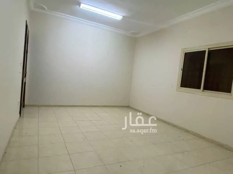 عمارة للبيع في شارع احمد بن محمد بن سالم, حي الدفاع, مدينة المدينه المنوره, منطقة المدينة المنورة 1 صورة