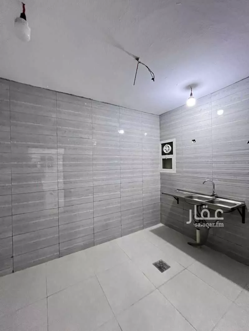 عمارة للبيع في شارع الجوز, حي منفوحة الجديدة, مدينة الرياض, منطقة الرياض 1 صورة