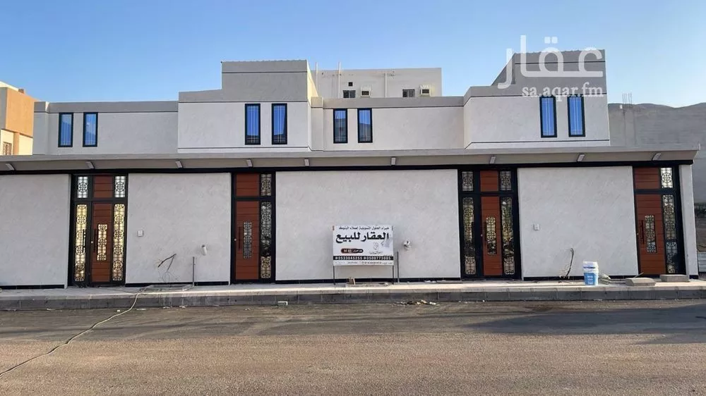 دور للبيع في شارع عبدالرحمن ابن النعمان, حي المدينة الصناعية, مدينة المدينة المنورة, منطقة المدينة المنورة 1 صورة