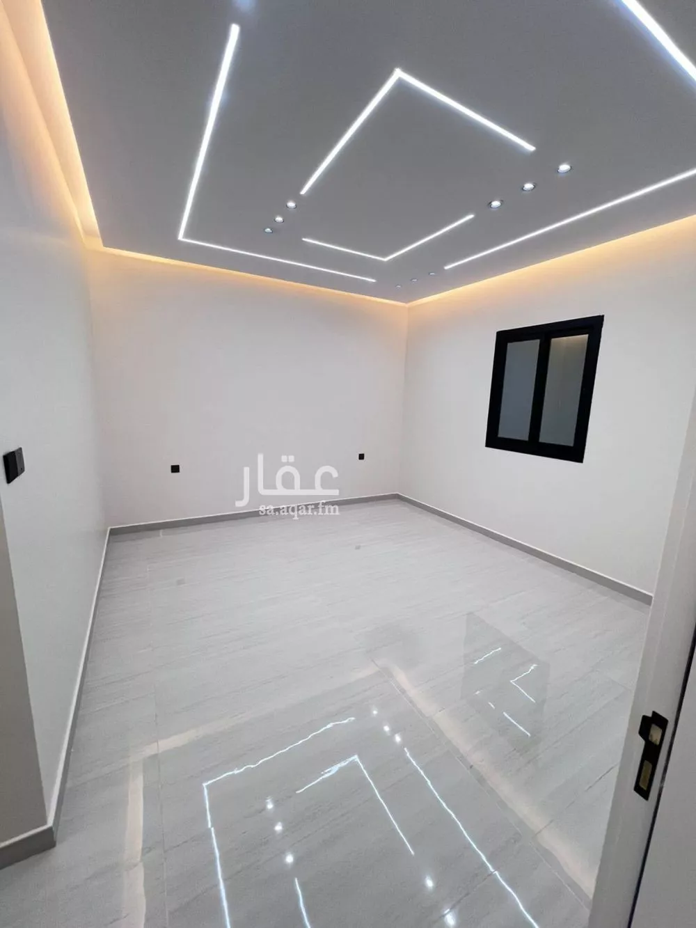 شقة للبيع في شارع مروان بن معاويه الفزاري, حي كتانة, مدينة المدينة المنورة, منطقة المدينة المنورة 1 صورة